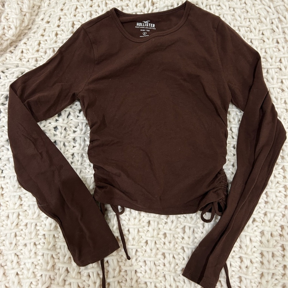 Brown Cropped Longsleeve Hollister Top